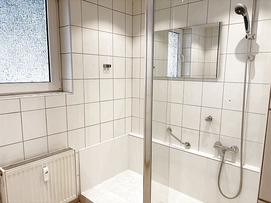 Ganz ruhig in KR-Uerdingen: 4-Zimmer-Wohnung mit großem Süd-West Balkon im Grünen - Foto 5