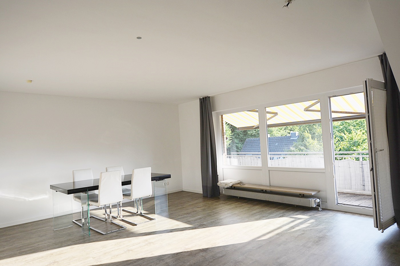 Ein Traum in KR-Uerdingen: sanierte 2-Zimmer-Wohnung mit großem West Balkon, EBK u. Garage - Foto 4